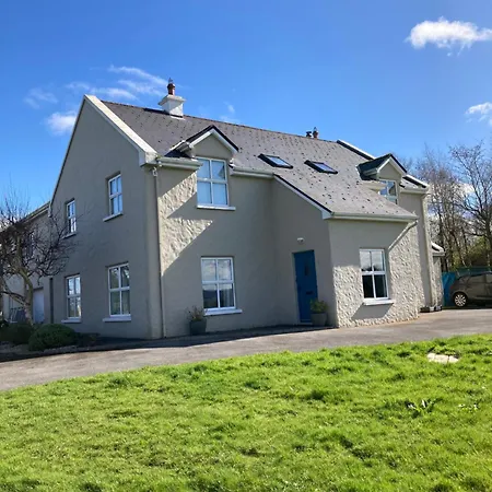 Lough Carra House Bed and Breakfast 3*